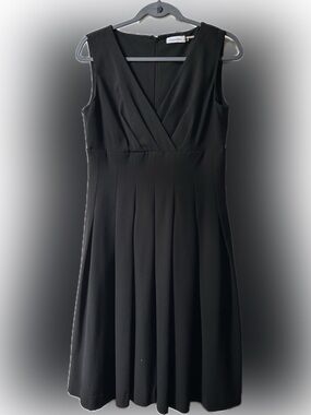 Calvin Klein Black V-Neck Pleated A-Line Dress